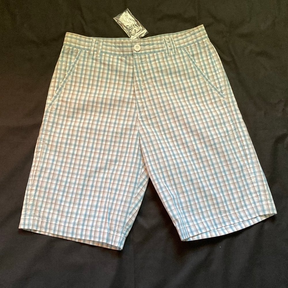 N'Vo NWT women's athletic sport shorts size 30
